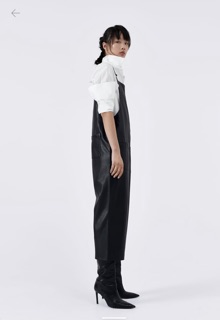 (Sẵn)Quần yếm da Zara auth canh sale