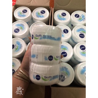 KEM DƯỠNG NIVEA SOFT