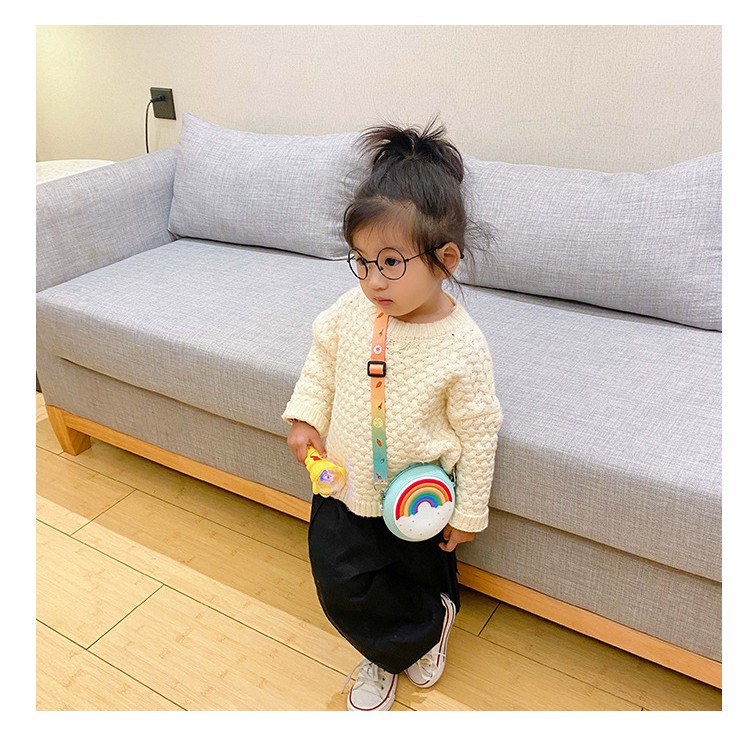 Túi đeo chéo thời trang Hàn Quốc hình tròn silicon cho bé gái Dương Kids