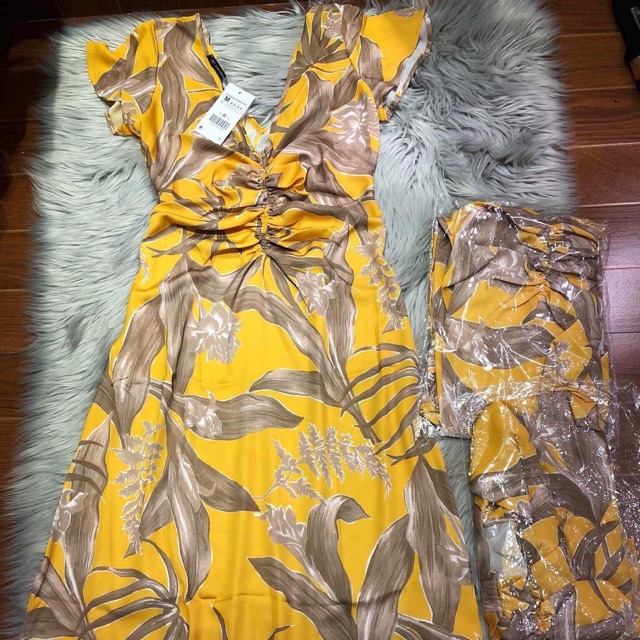 Quần áo authentic