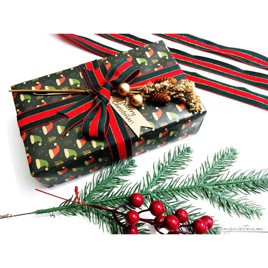 Dây ruy băng Giáng Sinh