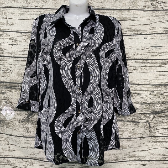 Áo sơ mi trung niên