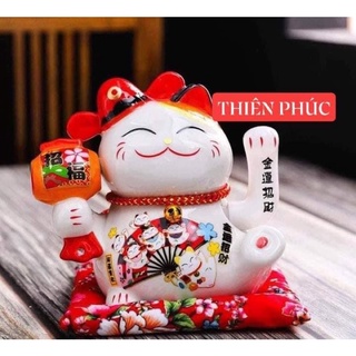 Mèo Thần Tài Maneki Neko