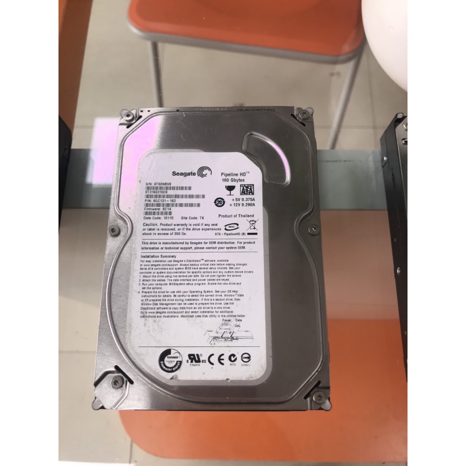 Ổ cứng máy tính bóc máy