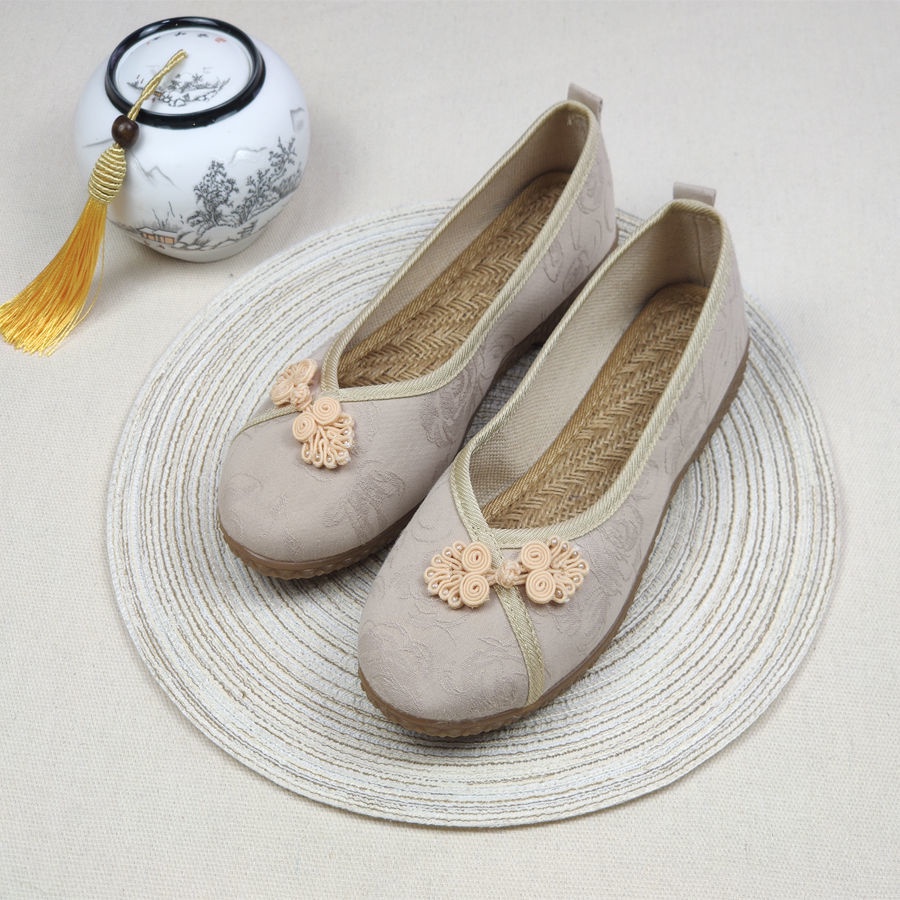 Giày Vải Thêu Hoa Thủ Công Cài Khóa Kiểu Dân Tộc Dễ Thương Cho Nữ