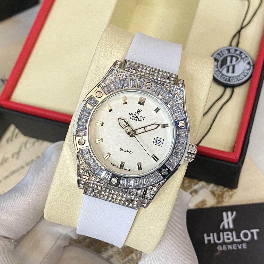 Đồng hồ nữ Hublot mặt tròn đính viền đá dây cao su vani cao cấp DHN608 | BigBuy360 - bigbuy360.vn