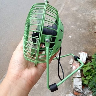 Quạt cắm USB lồng sắt