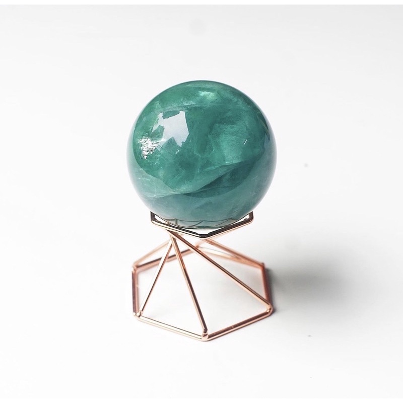 Cầu đá thanh tẩy tự nhiên nhiều màu