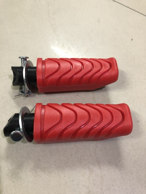 Gác chân sau cao su