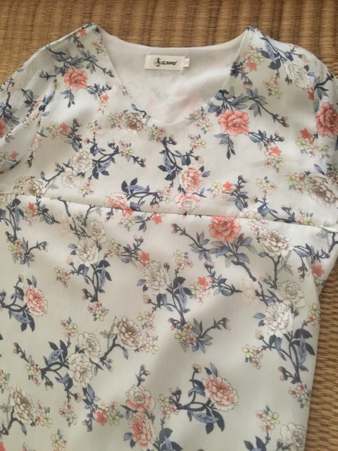 Váy áo chọn live