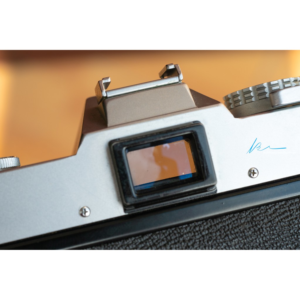 Máy ảnh cổ Canon EXAuto kèm lens 50mm f1.8 tặng kèm dây đeo hoặc filter