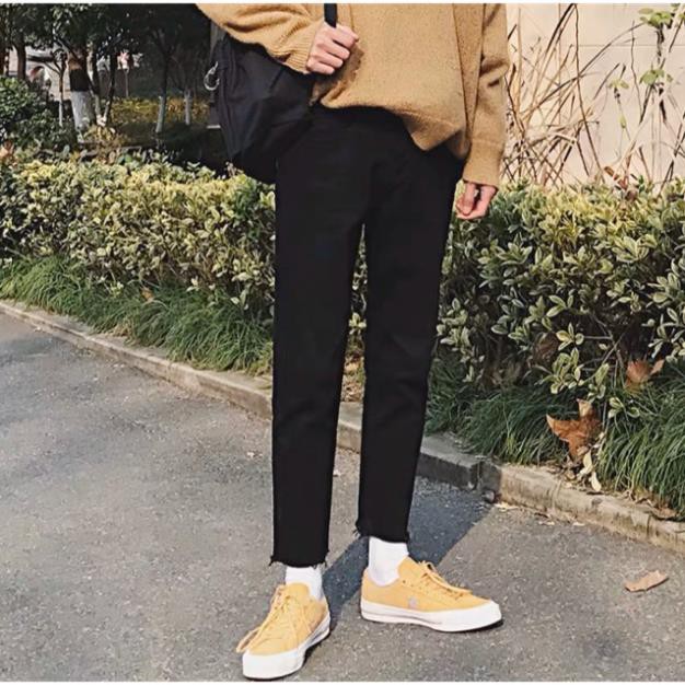 [Không Phai Màu+Co Giãn]Quần Jean Nam Đen Trơn Dáng Ôm Màu Đen Hàn Quốc Hot 2020-J01 | BigBuy360 - bigbuy360.vn