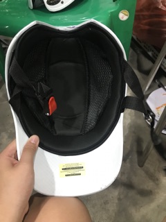 NÓN KẾT HOA CÓ LỖ .hàng công ty