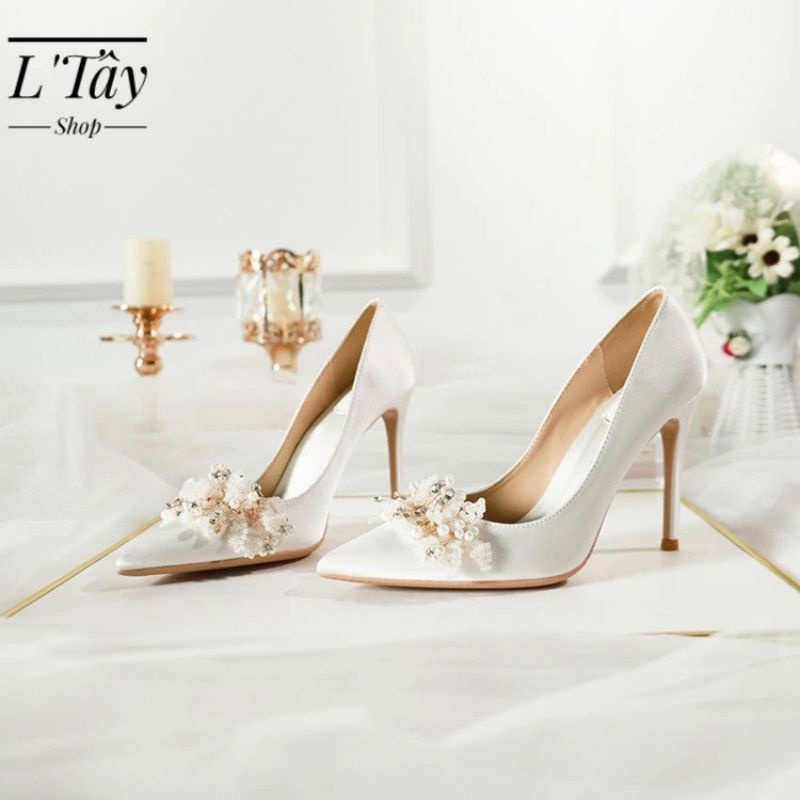 Giày cưới ngọc chùm- miễn phí đính tên