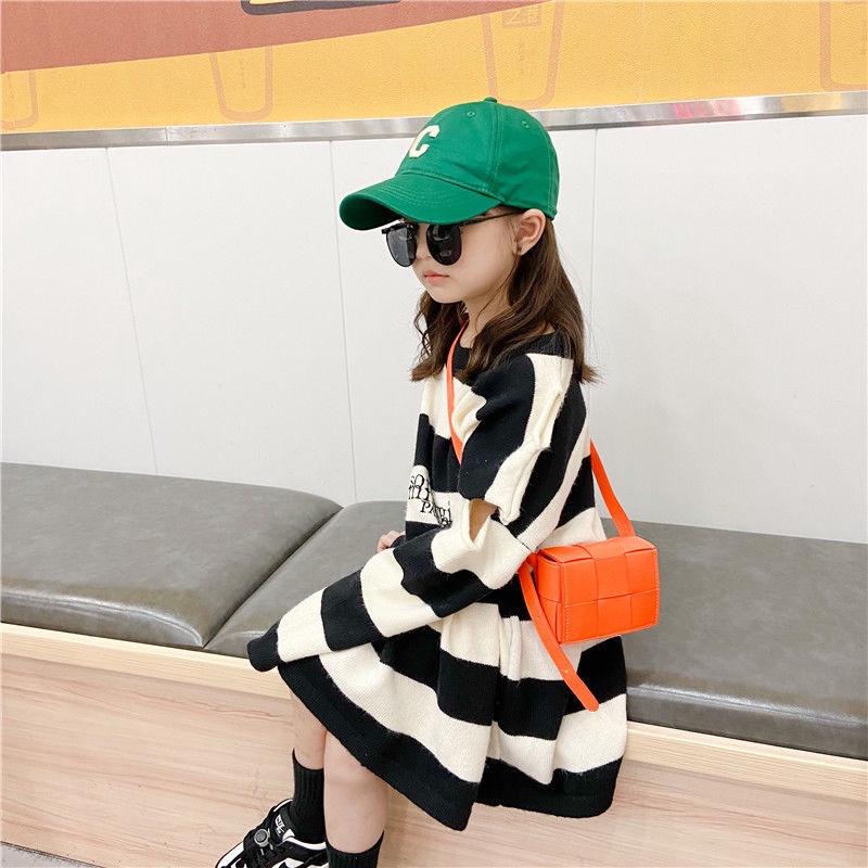 Túi Đeo Chéo Hình Vuông Cỡ Nhỏ Phong Cách Phương Tây Thời Trang Mùa Hè Xinh Xắn Cho Bé Gái