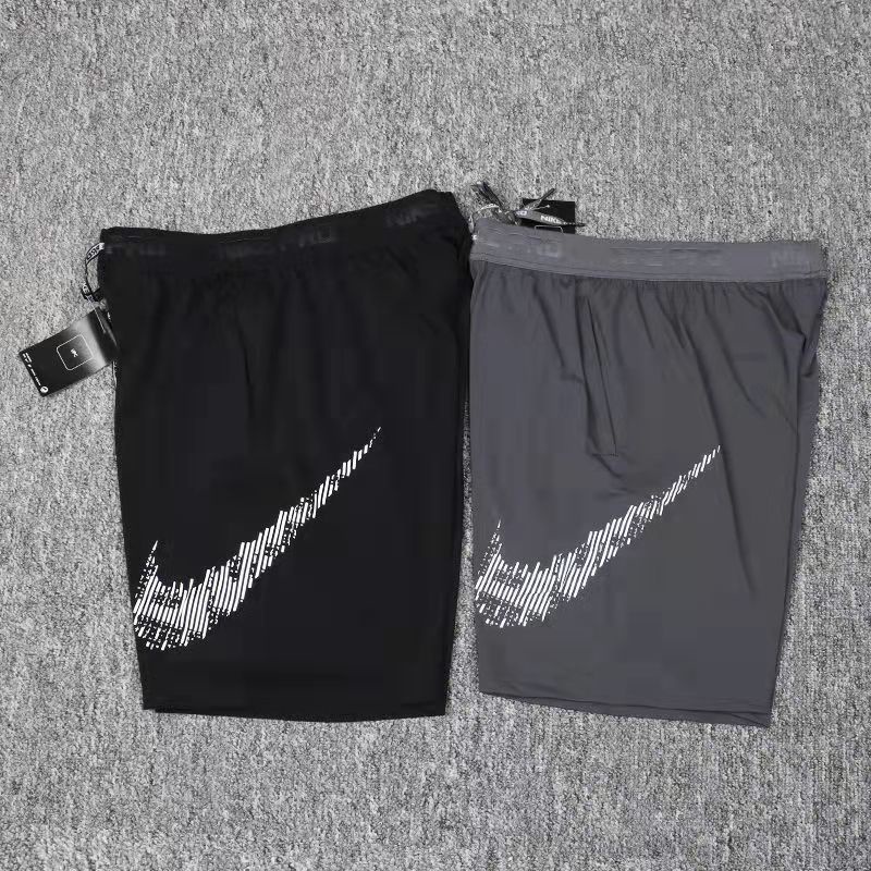 [Có Sẵn Để Nhật Bản] Quần Đùi Thể Thao Bằng Lụa Lạnh Nhanh Khô Dáng Rộng Có Móc Lớn Dễ Phối Đồ Cho Nam