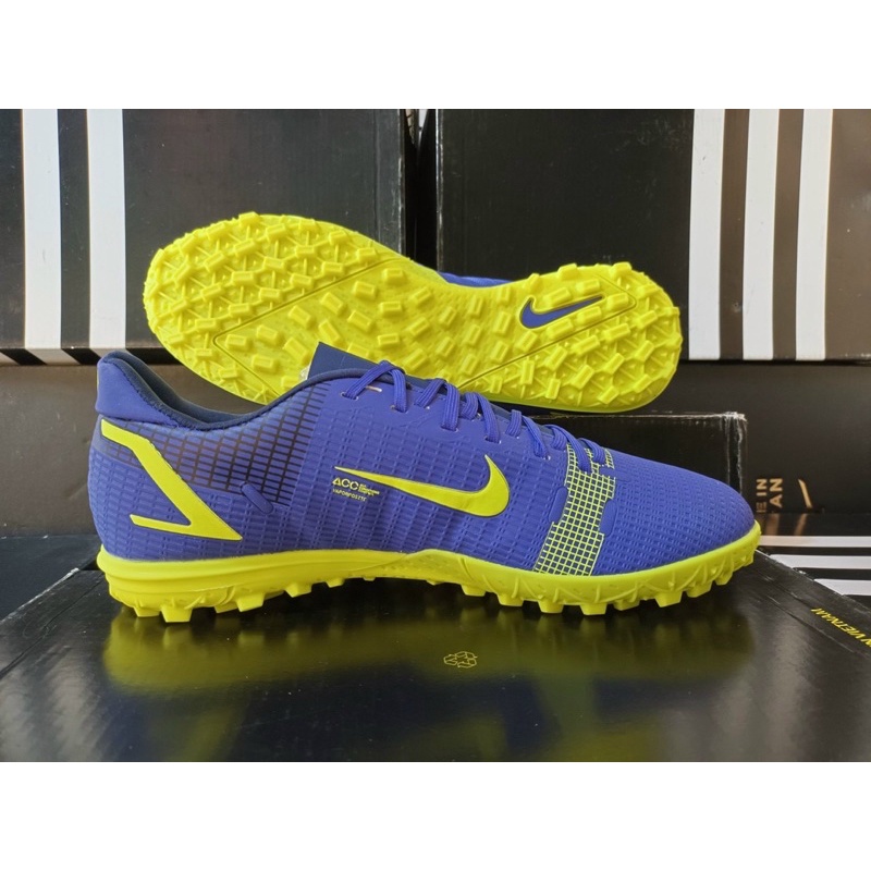 Mercurial Vapor 14 Academy TF