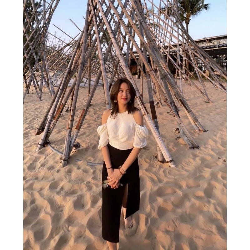 Chân váy bút chì lưng cao dài dưới gối kiểu xẻ một bên màu đen NPCV002