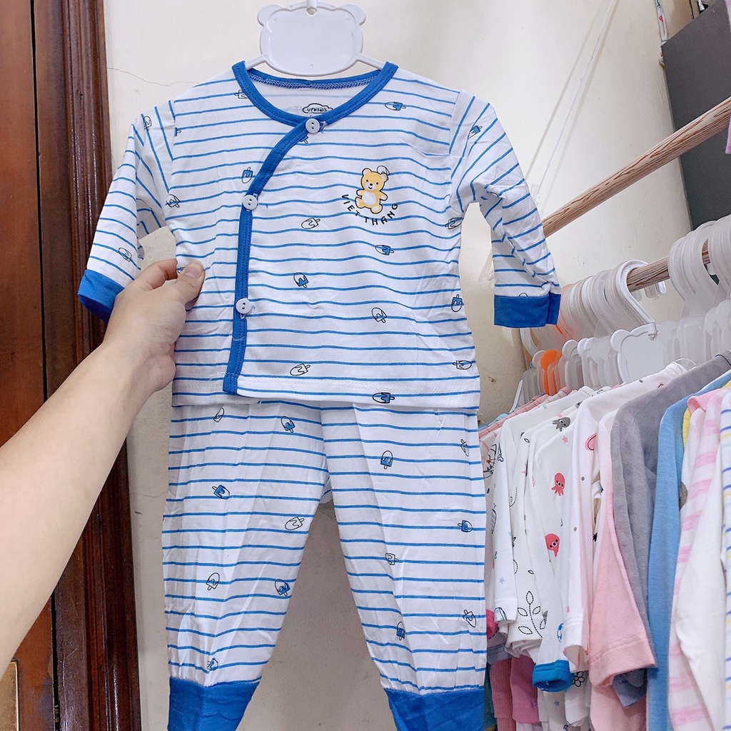 Bộ dài tay sơ sinh phối kẻ VT Kisd đáp đũng đóng bỉm cho bé