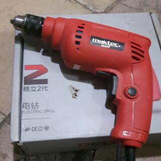 Máy khoan maktec đầu 10