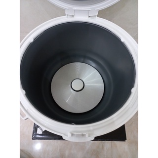 Nồi cơm điện Panasonic 1.8 lít SR-MVN18
