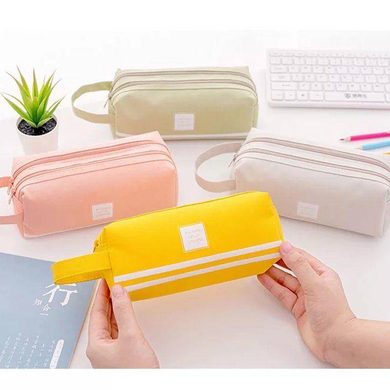 ⭐ iLado ⭐  Hộp đựng bút chì học sinh hộp bút chì màu đặc cute túi nilong chủ đề nhân vật túi zip nhỏ hộp vải đựng đồ Hộp đựng hộp bút hologram bút cute bọc zip tiểu an văn phòng phẩm Đa Dụng túi đựng đồ dùng cá nhân hình