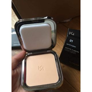 Phấn phủ kiko