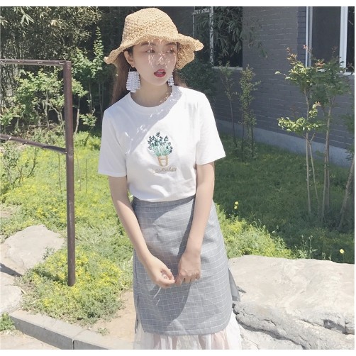 Follow Shop Săn Deal Hot Ngày 11/11 Áo Thun Nữ Tay Lỡ Unisex Màu Trắng In Họa Tiết Chậu Bông Hoa