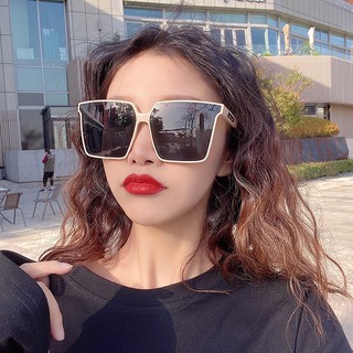 Kính hot girl GMLV