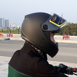 Mũ bảo hiểm Asia MT136 đen nhám kính khói chính hãng