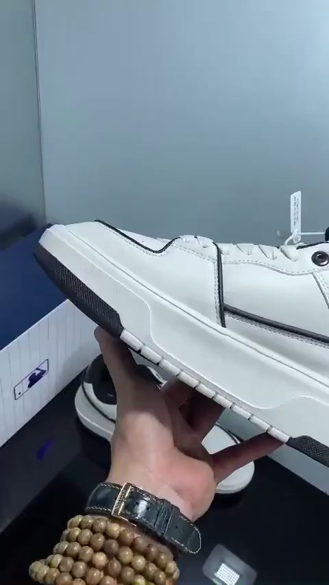 Giày sneaker MLB Chunky Liner NY New York Yankees Màu Xanh, Đen, La Cổ Thấp Cực Kỳ chất cho nam nữ dễ phối đồ | BigBuy360 - bigbuy360.vn