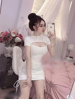 Đầm body rút dây