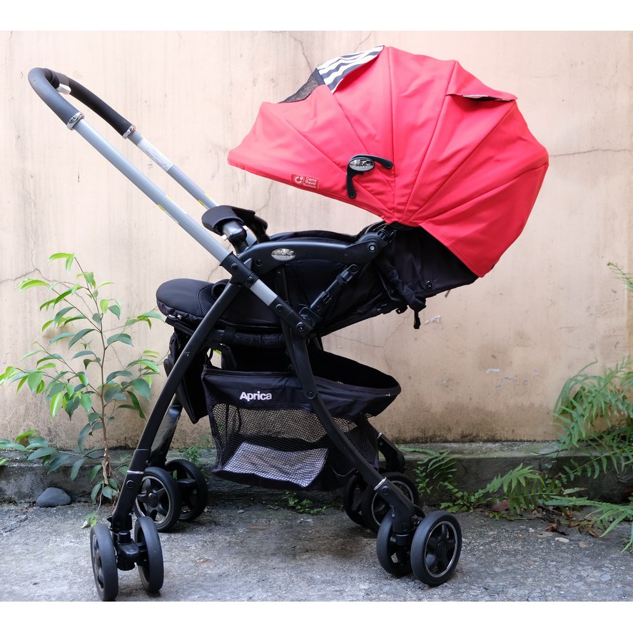 Thanh lý xe đẩy Aprica Luxuna CTS Carry Travel System