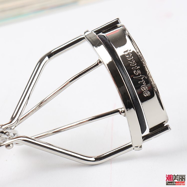 Kẹp bấm mi Innisfree Premium Eyelash Curler