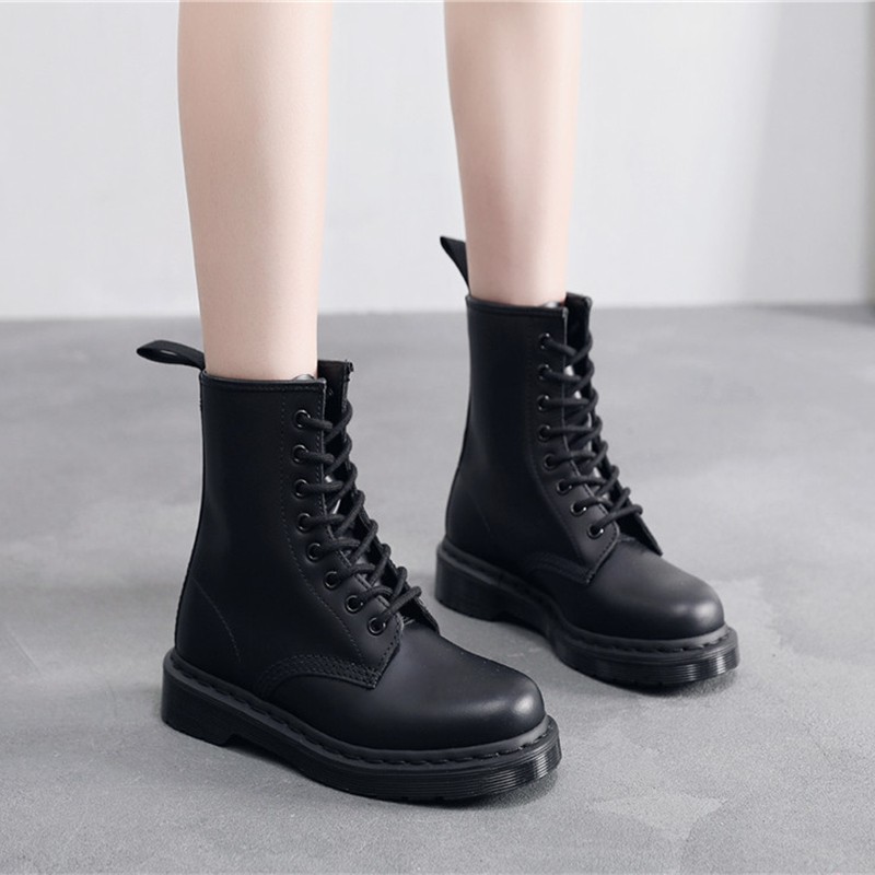 Giày bốt Martin Martens Air Wair 1460 màu đen cá tính năng động