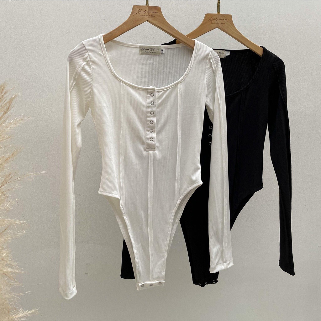 BODYSUIT THUN GÂN TAY DÀI ĐÍNH CÚC BẤM C2220