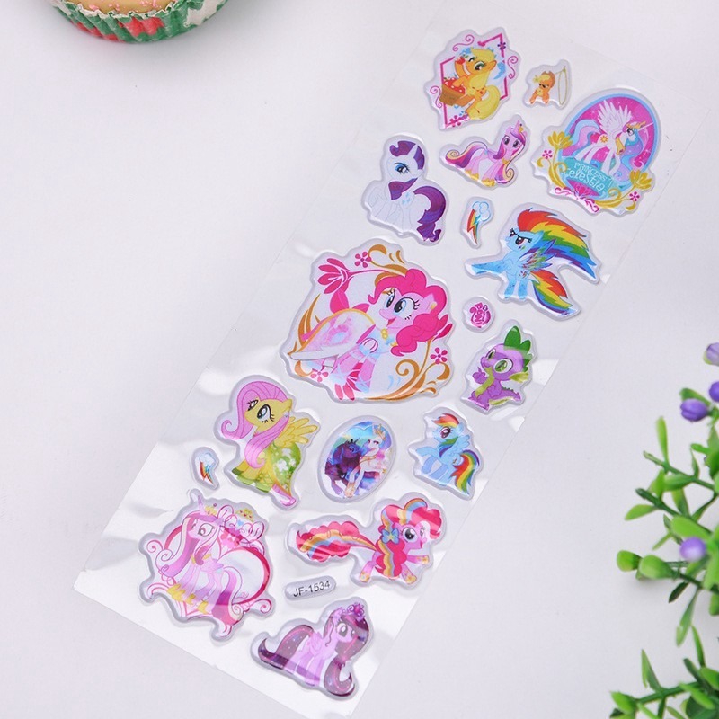 1 miếng dán trang trí thiết kế hình ngựa con 3d bằng pvc