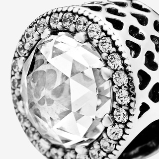 Hạt Opal trong suốt màu trắng