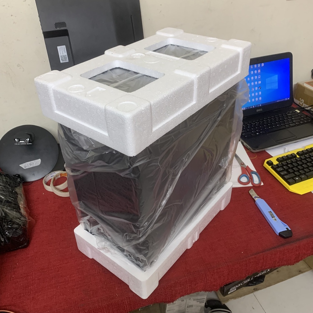 Vỏ case máy tính Vitra Poseidon R03- Kèm 3 fan Led RGB/ mặt kính cường lực