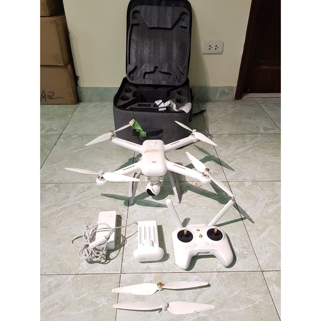 Máy Bay Mi Drone 4K