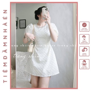 Đầm nữ trắng tay ngắn phồng cổ tròn đính đá khoét eo vải gấm xốp cao cấp