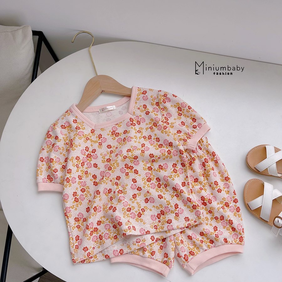 Bộ đồ cộc tay cổ vuông xinh xắn cho bé gái chất liệu 100% cotton, quần áo trẻ em mặc mùa hè MiniumBaby SB1191