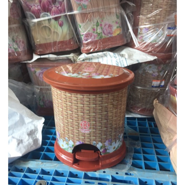 thùng rác nhựa Việt Nhật (size đại)