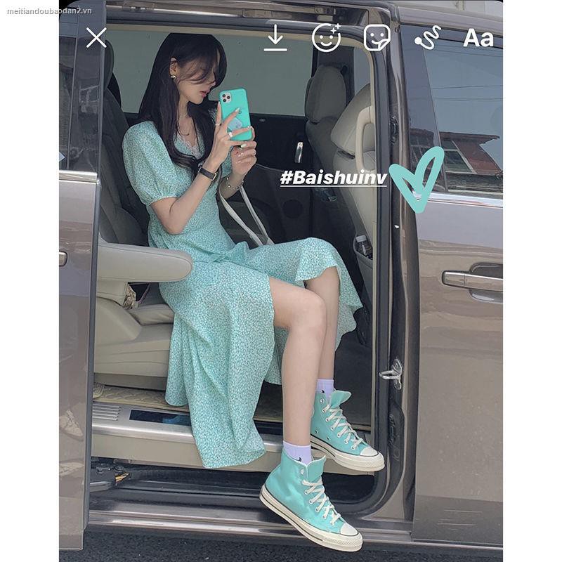 Đầm Hoa Cổ Chữ V Tay Ngắn Phối Bèo Thời Trang Mùa Hè Cho Nữ 2021 | BigBuy360 - bigbuy360.vn