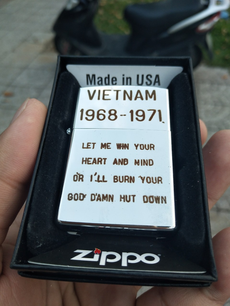 Vỏ Zippo USA Chủ Đề Việt Nam War 1968-1971