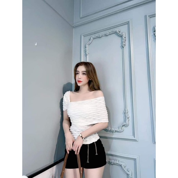 Áo trễ vai lệch bên xốp sóng | BigBuy360 - bigbuy360.vn