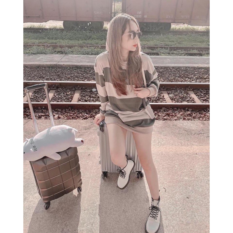 Áo SWEATER Sọc LOGO với 2 Màu Siêu HOT❤️( Hình thật 100% ,chất Cotton Mềm Mịn )[FREESHIP]❤️ | BigBuy360 - bigbuy360.vn