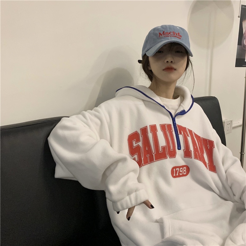 Áo hoodie tay dài in chữ phong cách retro | BigBuy360 - bigbuy360.vn