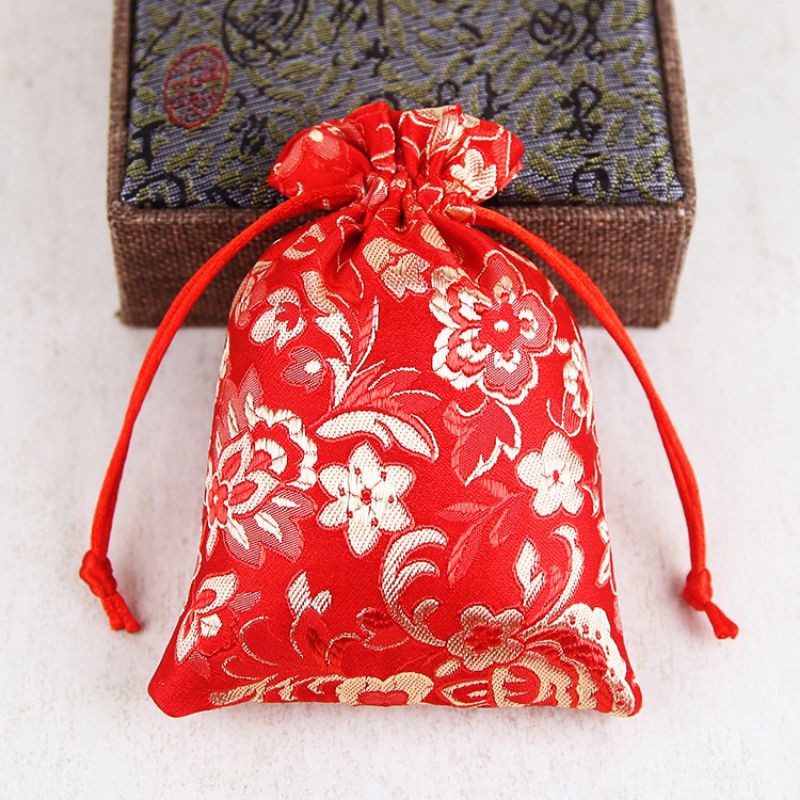 túi gấm đỏ đựng trang sức 10x13cm