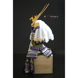 Búp bê Samurai , búp bê Nhật Bản .  Y5 TÍM TRẮNG